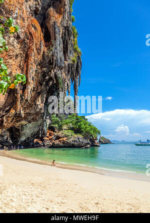 Paradiso tropicale. Railey Beach nella provincia di Krabi in Thailandia Foto Stock
