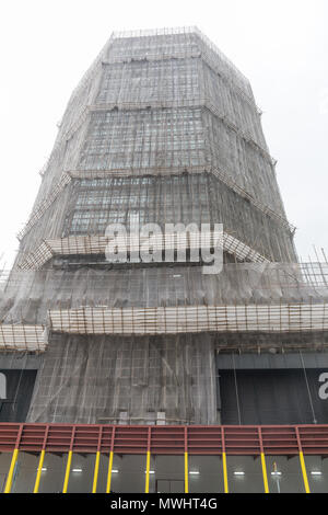 Impalcature di bambù al grattacielo di Hong Kong Foto Stock