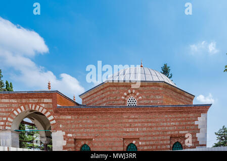 Vista di Yildlirim Bayezid complesso,una moschea complesso complesso costruito dal sultano ottomano Bayezid I Bursa, Turchia. Foto Stock