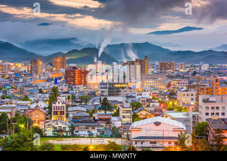 Tottori, Giappone skyline della città al crepuscolo. Foto Stock