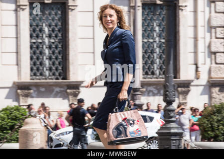 Roma, Italia. Dal 01 Giugno, 2018. I membri del nuovo governo di arrivare al Palazzo del Quirinale per il giuramento davanti al Presidente della Repubblica Sergio Mattarella. Credito: Matteo Nardone/Pacific Press/Alamy Live News Foto Stock