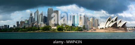 Dark cloud che incombe sul Sydney Foto Stock