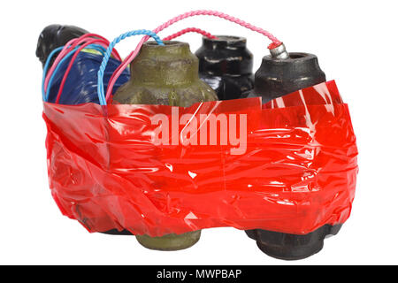 Fatto a mano bomba isolato su bianco Foto Stock