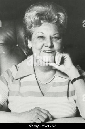 . Inglese: una fotografia non datata di Thelma Stovall (Aprile 1, 1919 - 4 febbraio 1994) del Kentucky, probabilmente preso mentre era il luogotenente governatore del Kentucky negli anni settanta. Il 5 gennaio 2012. Sconosciuto 578 Stovall-KDLA-prive di data-BW Foto Stock