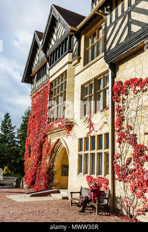 Regno Unito Inghilterra Northumberland,Rothbury,Cragside,inventore Lord Henry Armstrong,1880 in stile vittoriano,la prima residenza elettrica del mondo,UK071004063EdOnly Foto Stock