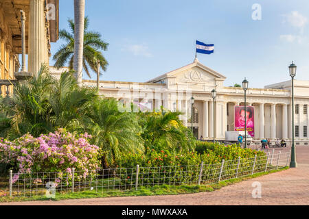 Il Palazzo Nazionale a Piazza della Rivoluzione nella capitale del Nicaragua Managua, Nicaragua america centrale Foto Stock