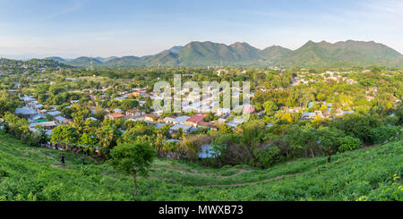 Vista panoramica da un belvedere sopra la città Somoto, Nicaragua america centrale Foto Stock