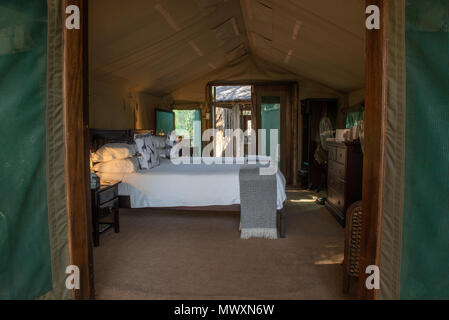 All'interno di una delle tende al Mashatu Tented Camp in Botswana Foto Stock