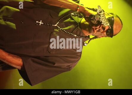 Liverpool, Regno Unito, American star del rap Snoop Dogg esegue a Liverpool 02 Credito Acadamy Ian Fairbrother/Alamy Stock Foto Foto Stock