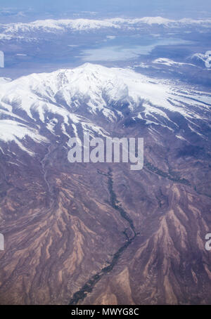 Valle fino alla cima della montagna, Hindustan, Afghanistan Foto Stock