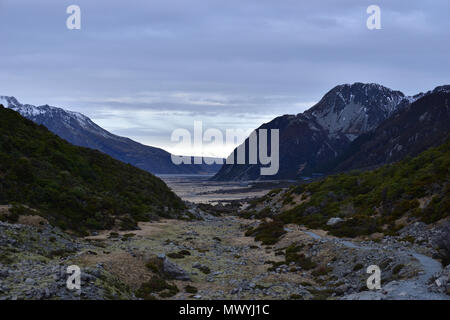 Punto di Kea via a Mount Cook nell Isola del Sud, Nuova Zelanda Foto Stock