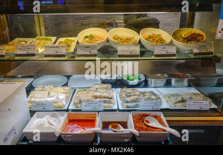 Bangkok, Thailandia - Apr 20, 2018. Il cibo al ristorante tradizionale del Siam Paragon di Bangkok, Tailandia. Foto Stock