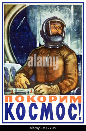 Anni sessanta astronauta femmina cosmonaute Vintage propaganda sovietica Poster URSS esplorazione spaziale poster da anni sessanta con un astronauta femmina..."Conquista spazio!" Foto Stock