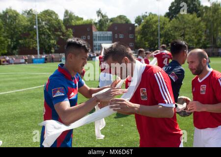 Bracknell, Regno Unito. 3 Giugno 2018: Bracknell, Regno Unito - Karpatalya v Tibet nell'CONIFA 2018 Football World Cup a Bracknell Town FC. Karpatalya ha vinto 5-1. Credito: Andrew Spiers/Alamy Live News Foto Stock