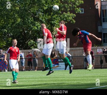 Bracknell, Regno Unito. 3 Giugno 2018: Bracknell, Regno Unito - Karpatalya v Tibet nell'CONIFA 2018 Football World Cup a Bracknell Town FC. Karpatalya ha vinto 5-1. Credito: Andrew Spiers/Alamy Live News Foto Stock