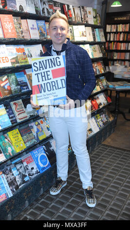 Paola Diana Vip book launch tenutosi a Daunt libri con: Giovanni Galea dove: Londra, Regno Unito quando: 02 maggio 2018 Credit: WENN.com Foto Stock