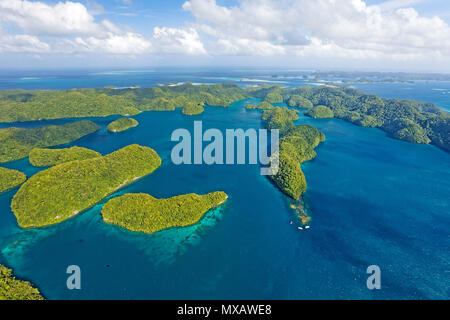 Luftaufnahme von Palau, Mikronesien, Asien | vista aerea di Palau, Micronesia, Asia
