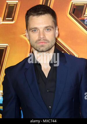 Aprile 08, 2018 - Sebastian Stan frequentando 'vendicatori guerra infinita' UK Fan event, studi televisivi Città Bianca in London, England, Regno Unito Foto Stock