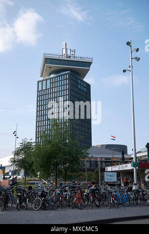 Amsterdam, Paesi Bassi - 16 Maggio 2018: Vista della Torre di Amsterdam Foto Stock