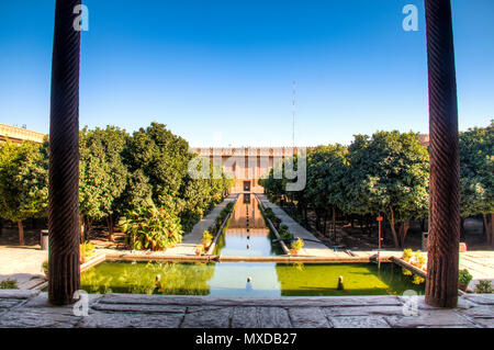 All'interno del Karim Khan complesse o Zand castello nel centro antico di Shiraz in Iran Foto Stock