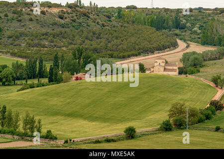Eremo di Nostra Signora dell Annunciazione, XII secolo, tempio del romanico lombardo nella città di Urueña in provincia di Valladolid. Foto Stock