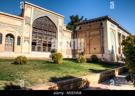 La tomba del famoso poeta iraniano Hafez in Shiraz nel sud dell'Iran Foto Stock