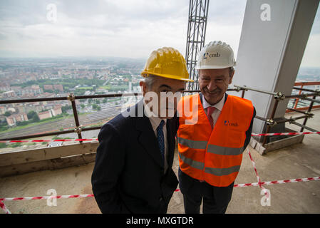 4 giugno 2018 - Torino, Italy-June 4, 2018: Regione grattacielo premere visita al cantiere di credito: Stefano Guidi/ZUMA filo/Alamy Live News Foto Stock