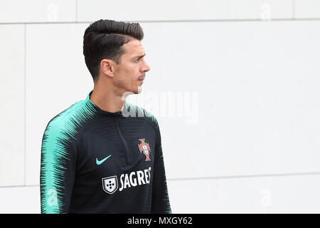 Lisbona, Portogallo. Il 4 giugno, 2018. Il Portogallo defender Jose Fonte durante una sessione di formazione a Cidade do Futebol calcio (Città) training camp Oeiras, periferia di Lisbona, il 4 giugno 2018, davanti la Coppa del Mondo FIFA Russia 2018 Preparazione match contro l'Algeria. Credito: Pedro Fiuza/ZUMA filo/Alamy Live News Foto Stock