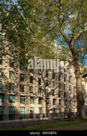 Giardino sale, UCL alloggi per studenti, Cartwright Gardens, Bloomsbury, Londra Foto Stock