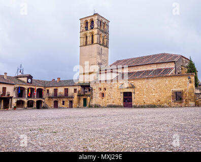 Plaza Mayor de Pedraza. Il conjunto histórico. Segovia. Castilla León. España Foto Stock
