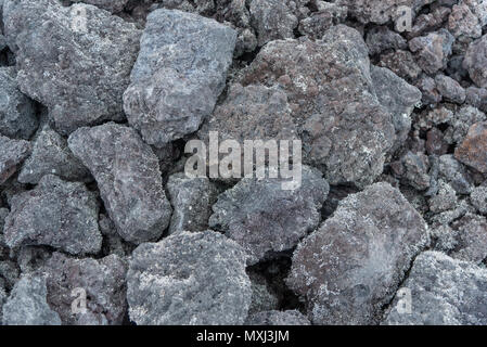 Ruvide rocce ai piedi del Mauna Kea mountain sulla Big Island delle Hawaii Foto Stock