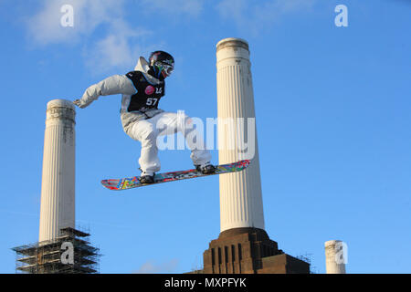 Relentless Freeze Festival 2010, Snowboard, Sci e musica a Battersea Power Station, 30 Ottobre 2010 Foto Stock