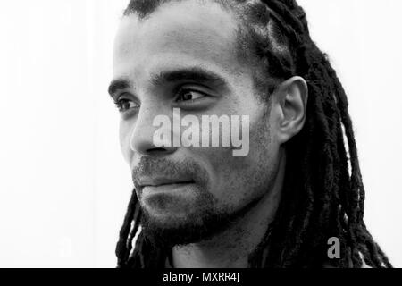 Akala ritratto di autore presso il Festival di fieno UK bookstore libro 'nativi: razza e classe nelle rovine di Empire " Maggio 2018 Hay-on-Wye KATHY DEWITT Foto Stock