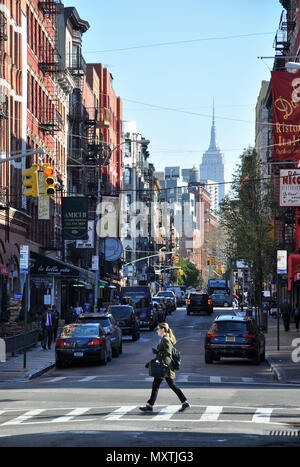 Per le strade di Little Italy, Manhattan New York City Foto Stock