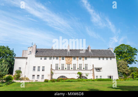 Casa per un amante dell'arte, progettato dall'architetto Charles Rennie Mackintosh nel 1901, aperto nel 1996, situato nel Bellahouston Park, Glasgow, Scotland, Regno Unito Foto Stock