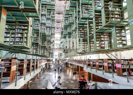 Città del Messico, ispanico Latino etnico latino, messicano, Buenavista, Biblioteca Vasconcelos Public Library, architetto contemporaneo Foto Stock