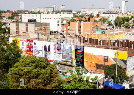 Città del Messico, ispanico, messicano, Buenavista, quartiere, skyline della città, edifici, lotto vuoto MX180310136 Foto Stock