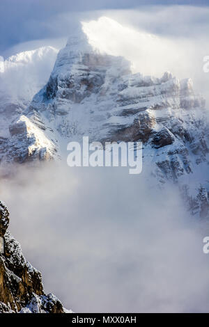 Fantastiche montagne invernali paesaggio vicino Passo Giau, Dolomiti Alpi, Italia Foto Stock