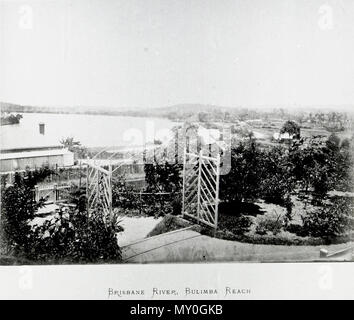 Fiume Brisbane da Bulimba raggiungere, c1900. Il Queenslander 17 marzo 1900 otto-OAR GARA. Campionato del Queensland. 18542137 ) La gara per le otto-remava Campionato del Queensland ha avuto luogo sabato pomeriggio in Bulimba raggiungere. Il tempo era tutto ciò che poteva essere desiderato, che vi sia una luce da sud-est brezza soffia. Il sistema di cottura a vapore più grazier, portando i membri del Queensland Rowing Association e il pubblico era ben frequentato. La torpediniera Midge portato i funzionari, ed era in carica del presidente del Queensland Rowing Association (Sig. R. H. Roe), che ha agito anche come Foto Stock