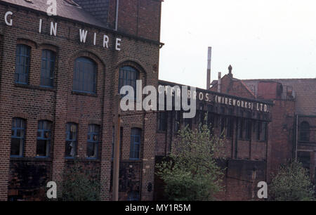 Chiuso fabbriche in Sheffield nei primi anni ottanta Foto Stock