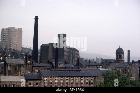 Chiuso fabbriche in Sheffield nei primi anni ottanta Foto Stock