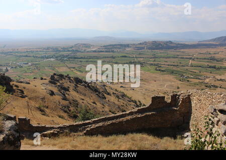 Vista da Marko's torri (Markove kuli) in Prilep in Macedonia Foto Stock