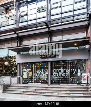 Esterno della galleria appartamenti, alloggi per studenti, Port Dundas Place nel centro di Glasgow, Scotland, Regno Unito Foto Stock