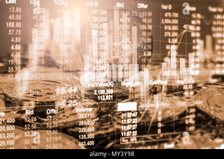 Moderno modo di exchange. Bitcoin è comodo il pagamento in economia globale del mercato. Virtual valuta digitale e investimenti finanziari del concetto di commercio. Abstr Foto Stock