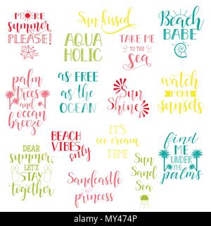 Vacanze estive e vacanze insieme di disegnati a mano calligraphy. citazioni, frasi e parole. Illustrazione Vettoriale