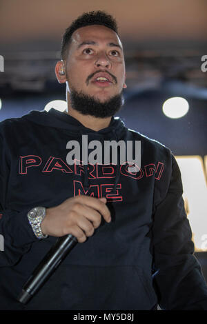 Cannes, Francia, 5 giugno 2018, AKA in concerto al MIDEM 2018, Midem Beach, Cannes © ifnm / Alamy Live News Foto Stock