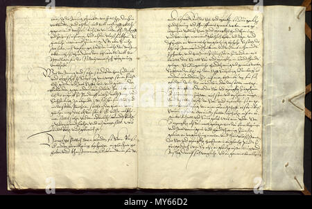 . Deutsch: Rezess von Wien: Vertrag vom 25. Oktober 1535 zwischen Fürsterzbistum dem Salzburg und den Habsburgern als Herrschern im damaligen Österreich über die Souveränitätsrechte Salzburgs in seinen Exklaven in Innerösterreich. Die Nummer im Dateinamen bezeichnet die Rechte Seite (Vorderseite des Blattes dieser Nummer, die linke Seite gehört zum vorangehenden Blatt (Rückseite dieses Blattes) . Il 19 giugno 2012. beauftragtes Scanunternehmen 453 Rezess von Wien 1535 23 Foto Stock