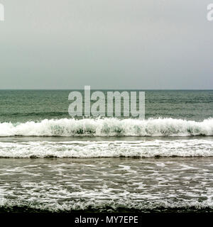 Seascape, surf, Normandia, Francia, immagine di sfondo, Europa Foto Stock