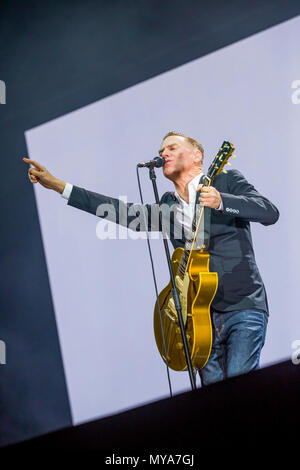 Bryan Adams - Centro commerciale di Dubai, UAE Foto Stock