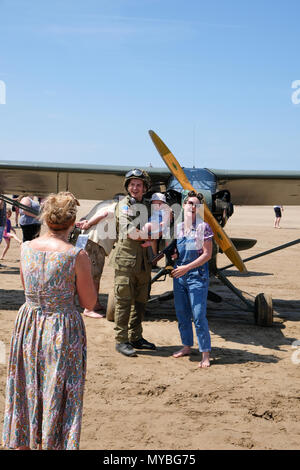 Saunton, Devon, Regno Unito - 2 Giugno 2018: Amici dell'Assalto Training Center ospiterà il settantacinquesimo anniversario della US Assault Training Center in Saunton, REGNO UNITO Foto Stock